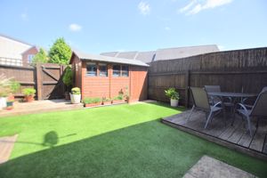 Photo 25- click for photo gallery